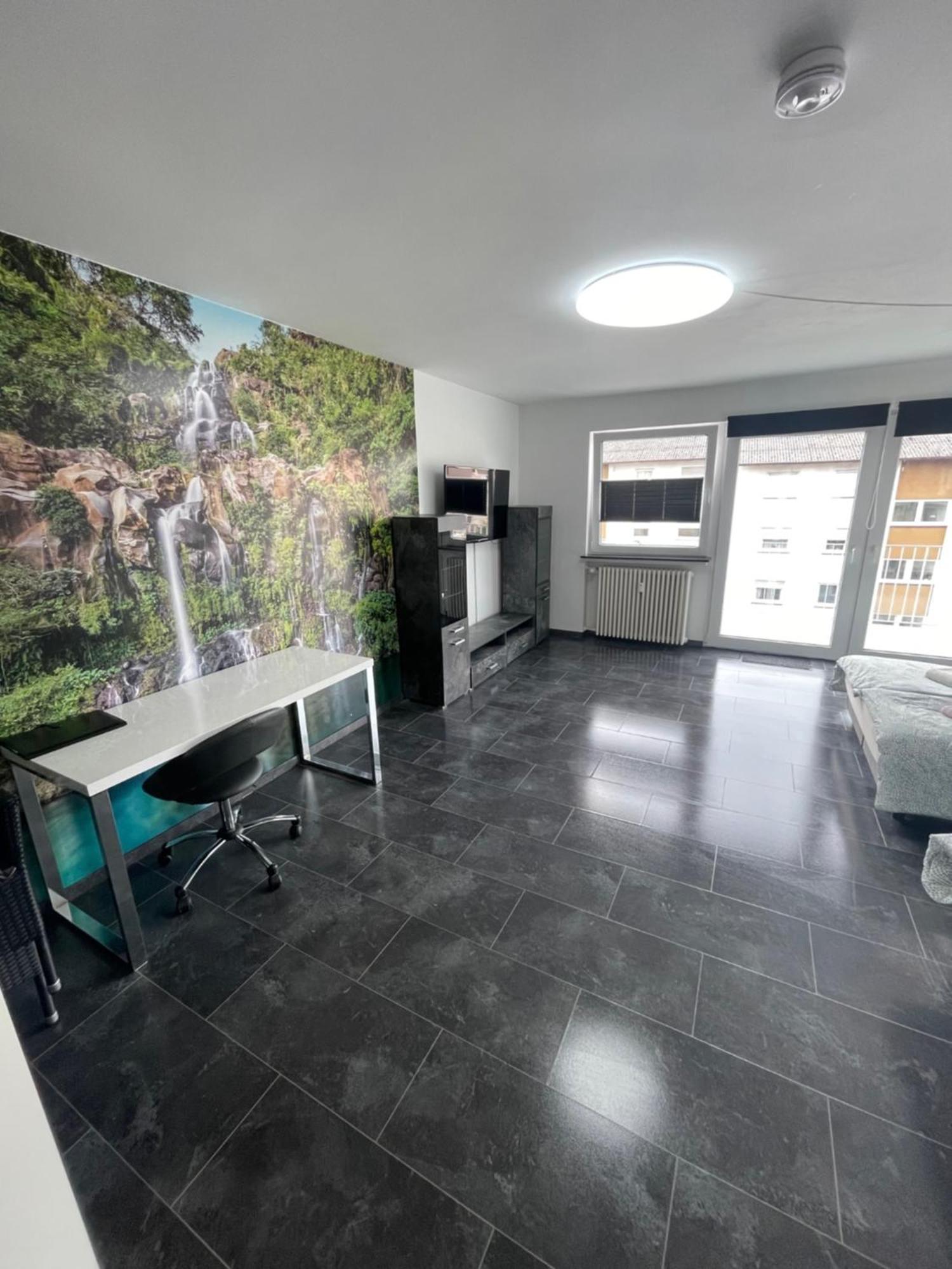 Exklusive Moderne Wohnung Giessen Stadtnaehe Mit Balkon Annerod Bagian luar foto
